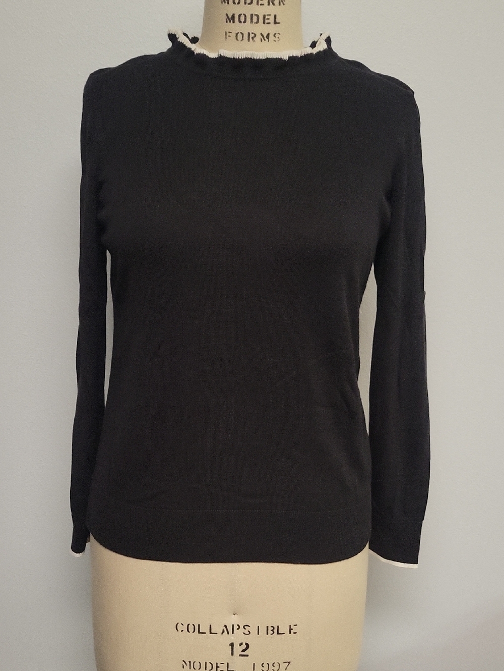 Talbots Cotton-blend Black Long-Sleeve Crewneck Top with Cream Trim